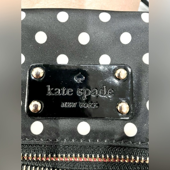 KATE SPADE♠️ York Aleah Polka Dot Crossbody Handbag Black/white size9x10 Ex cond - Picture 10 of 14